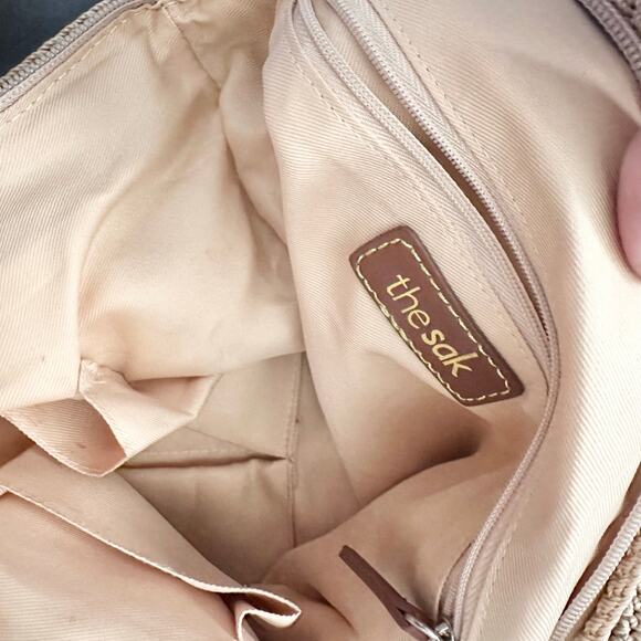 The Sak Solid Beige Crochet Cambria Shoulder Tote Top Zip Rope Straps Tan Trim - Picture 8 of 8